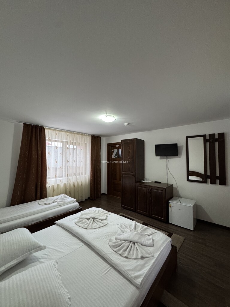Pensiunea Valea Galbenei