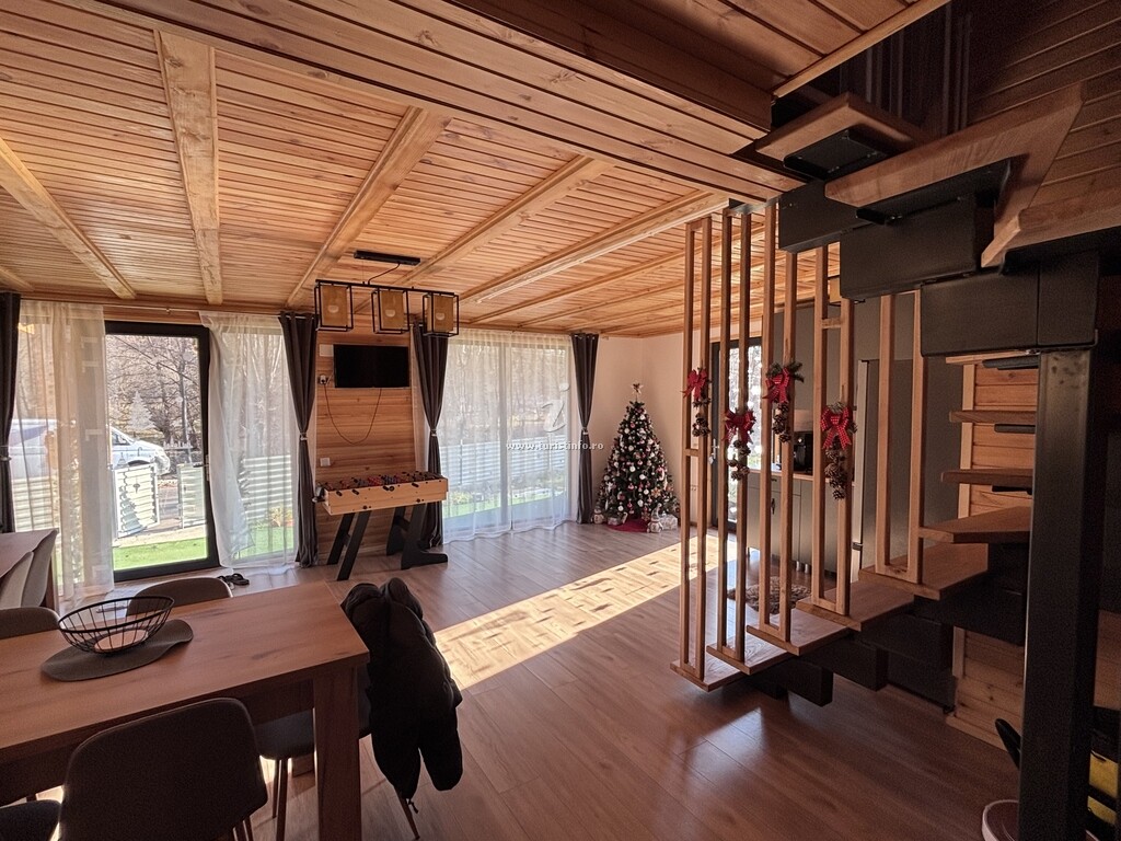 Cabana Chalet Family