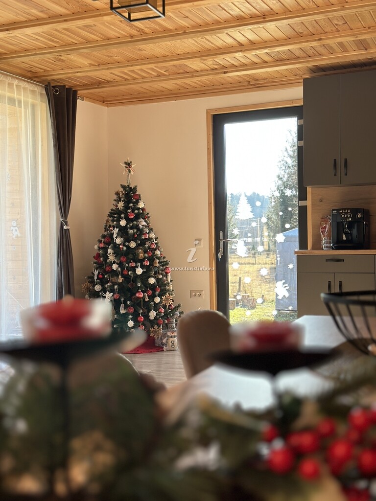 Cabana Chalet Family