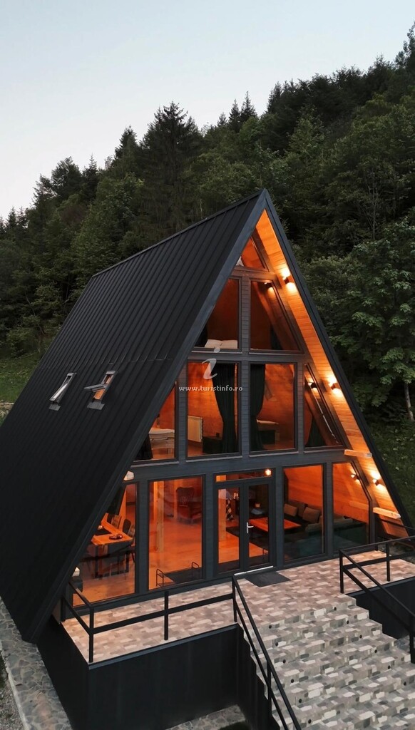 A-frame Cabana Tribal