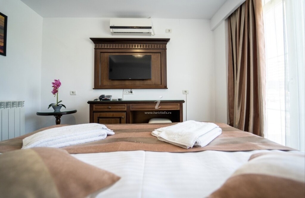 Hotel Maryna Bay Beach