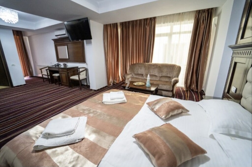 Hotel Maryna Bay Beach