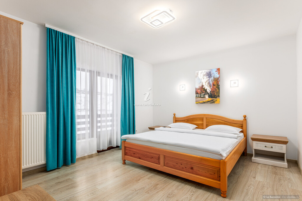 Camere de închiriat La Bucovina