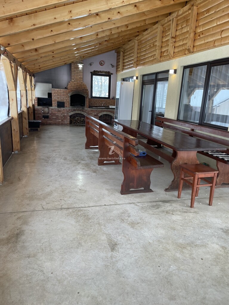 Casa de vacanță Mărgăuța din Deal