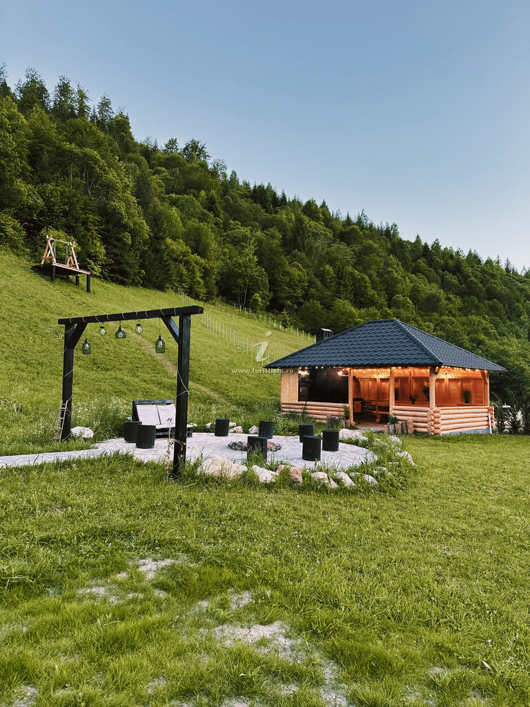 A-frame Cabana Tribal