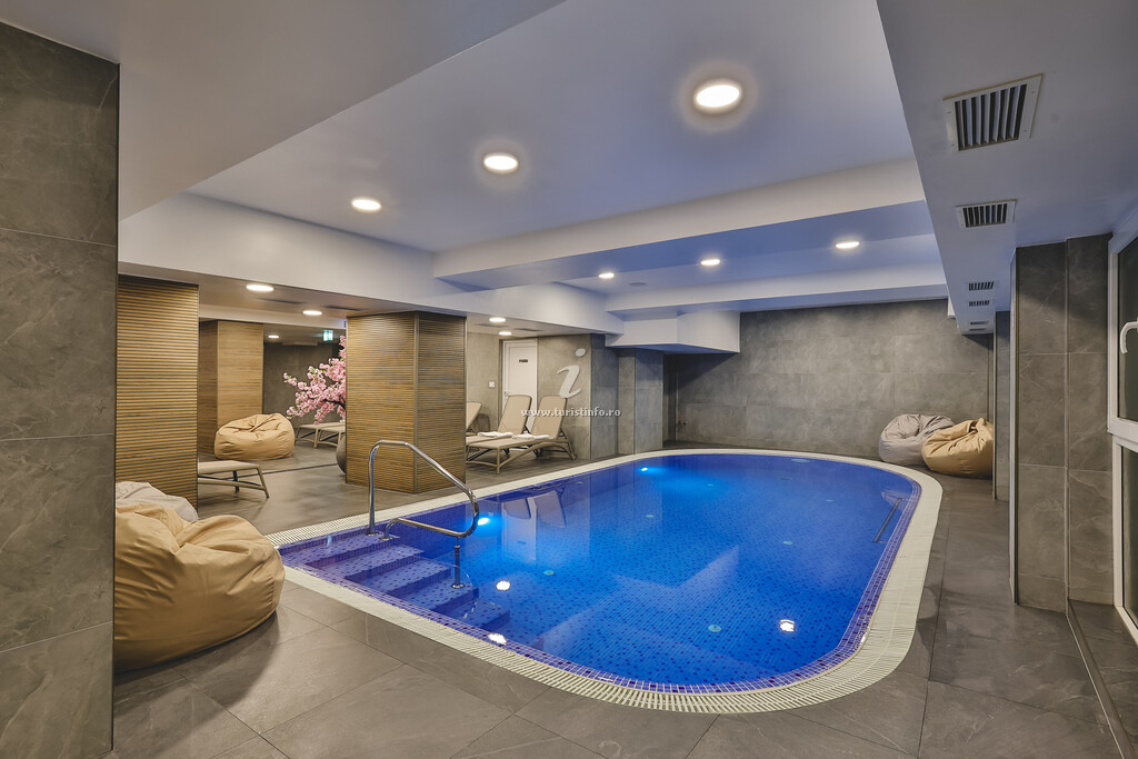 Hotel Dorna