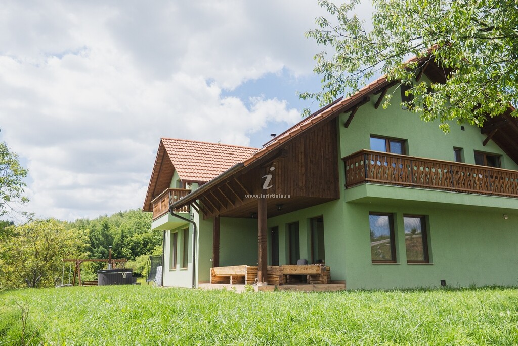 Pensiunea Agroturistică Rose Hip Hill