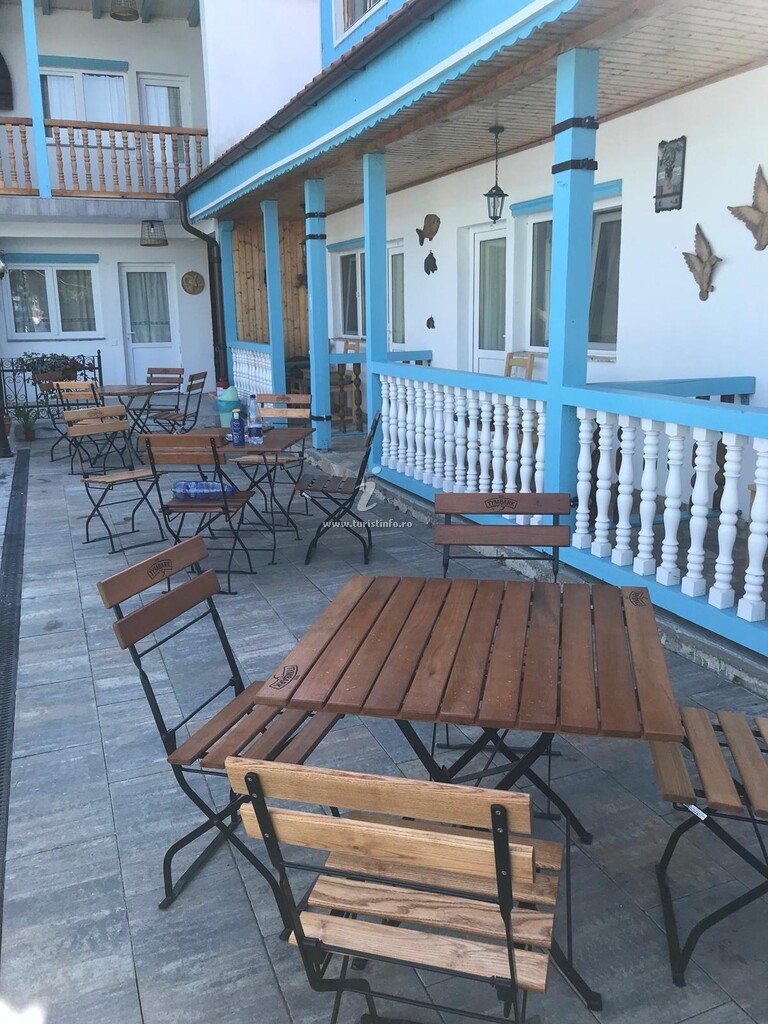 Camere de închiriat Casa Lotca