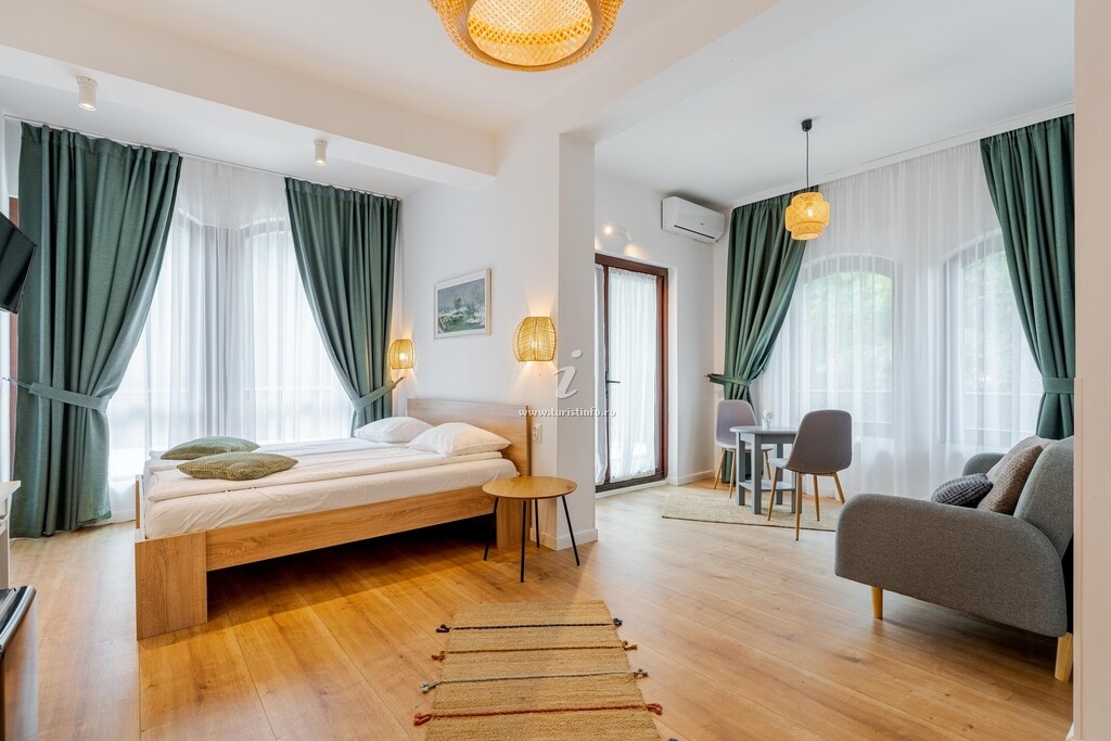 Pensiunea Casa Vânătorilor