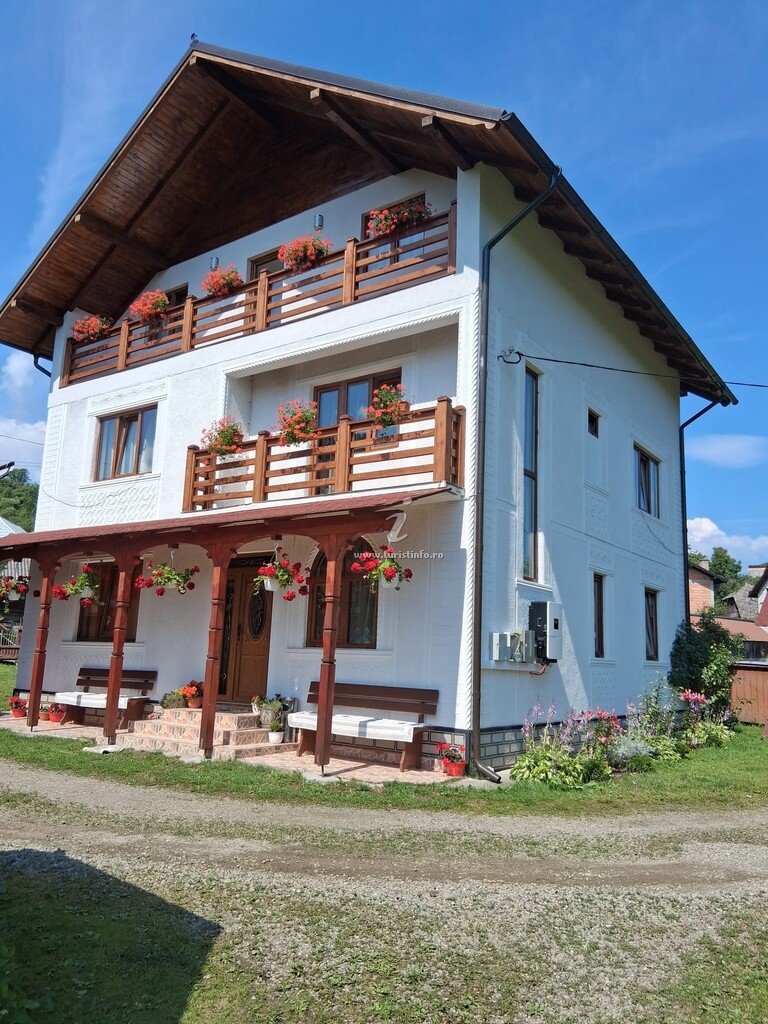 Pensiunea Agroturistică Casa Iulia