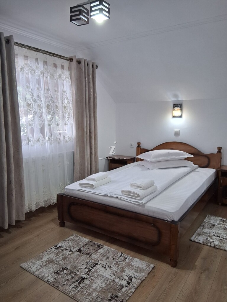 Pensiunea Agroturistică Casa Iulia