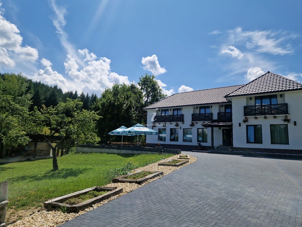 Camere de închiriat Umbra Cetatii