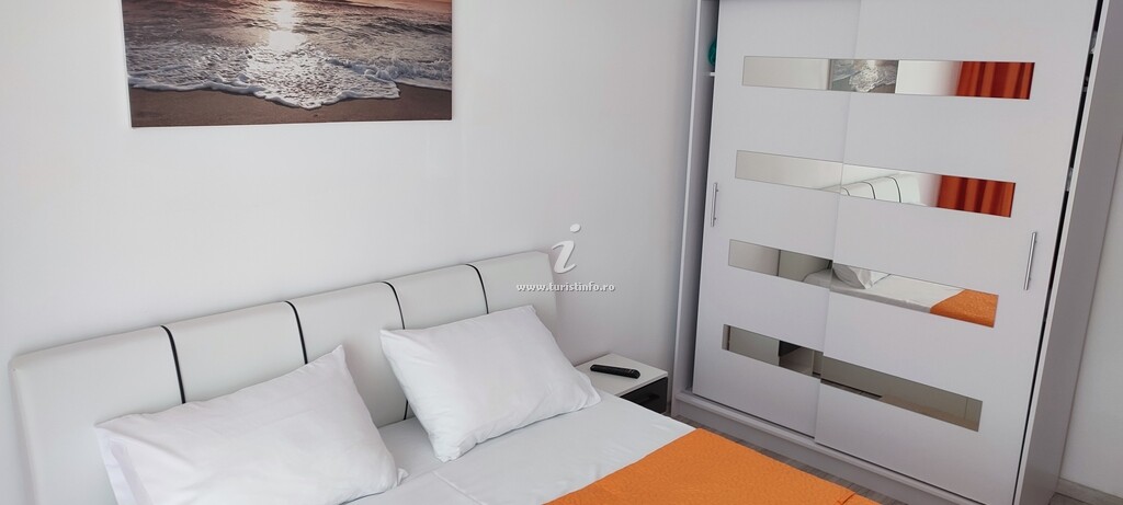 Apartament Adrian Neptun