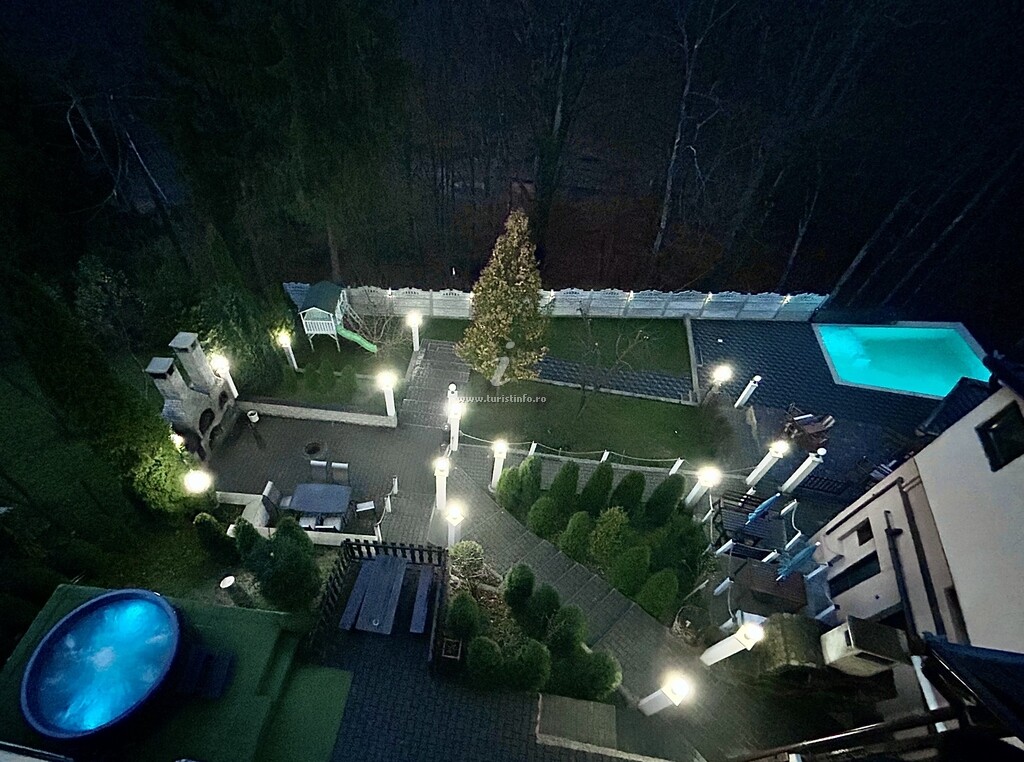 Pensiunea Regal