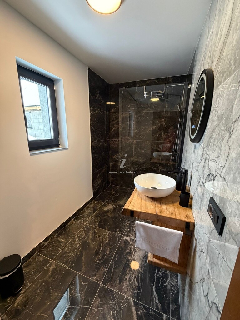 Cabana Refugiul din Deal