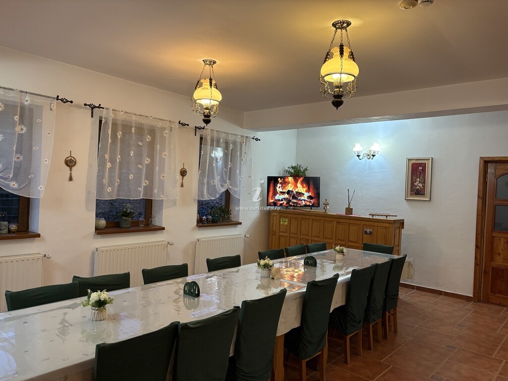 Camere de închiriat Vila dintre Brazi