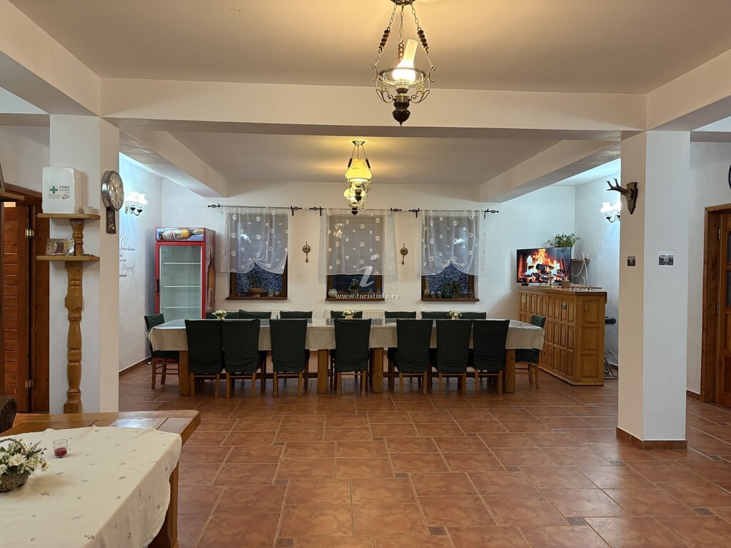 Camere de închiriat Vila dintre Brazi