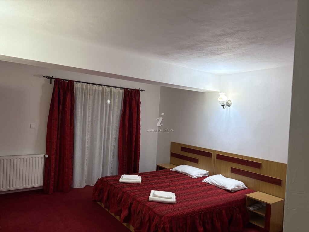 Camere de închiriat Vila dintre Brazi