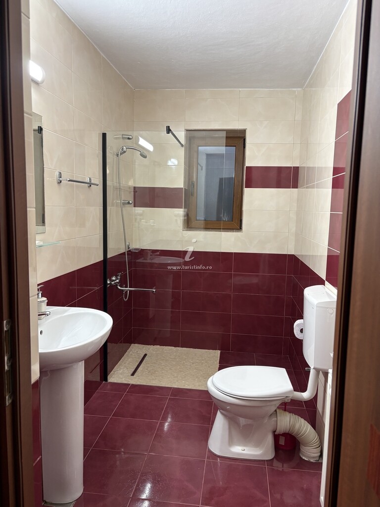 Camere de închiriat Vila dintre Brazi