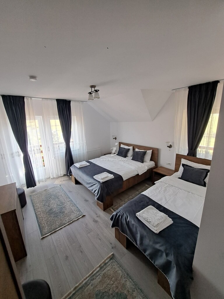 Casa de vacanță Casa Budur