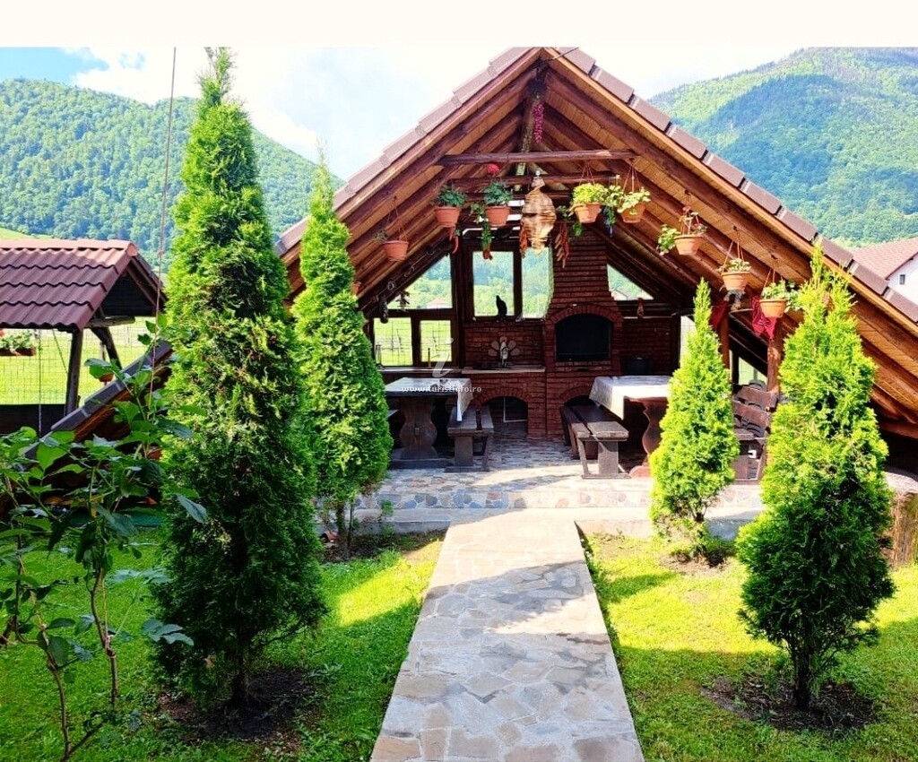 Casa de vacanță Casa Budur
