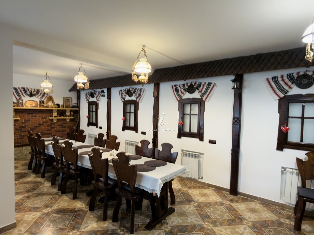 Pensiunea Casa Corlățeni