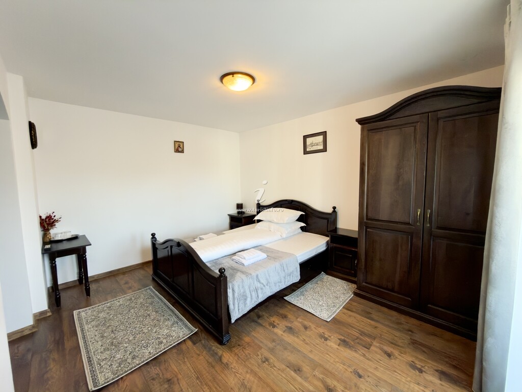 Pensiunea Casa Corlățeni