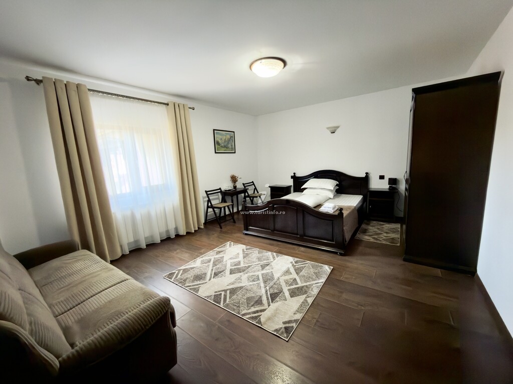 Pensiunea Casa Corlățeni