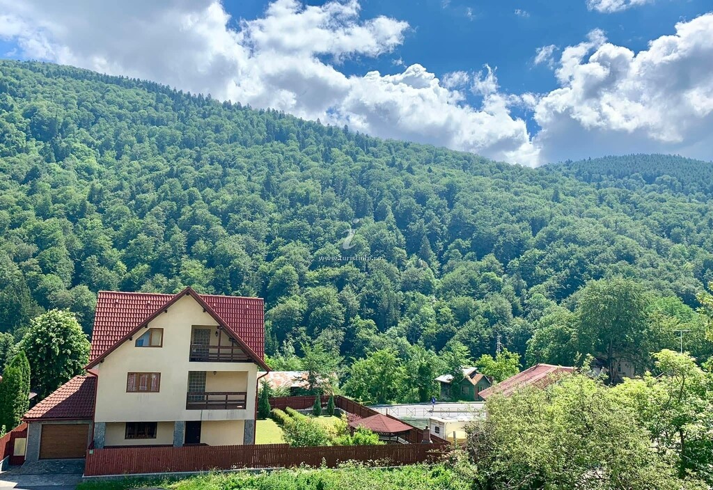 Casa de vacanță Holiday Home