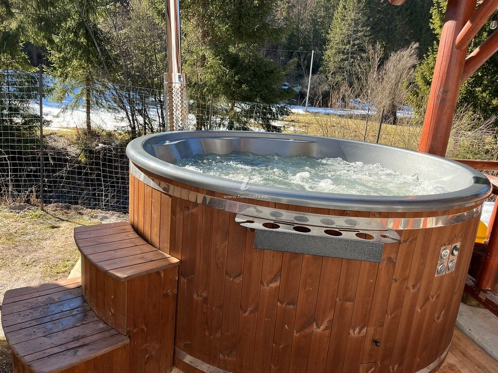 Cabana Acasă la Delia