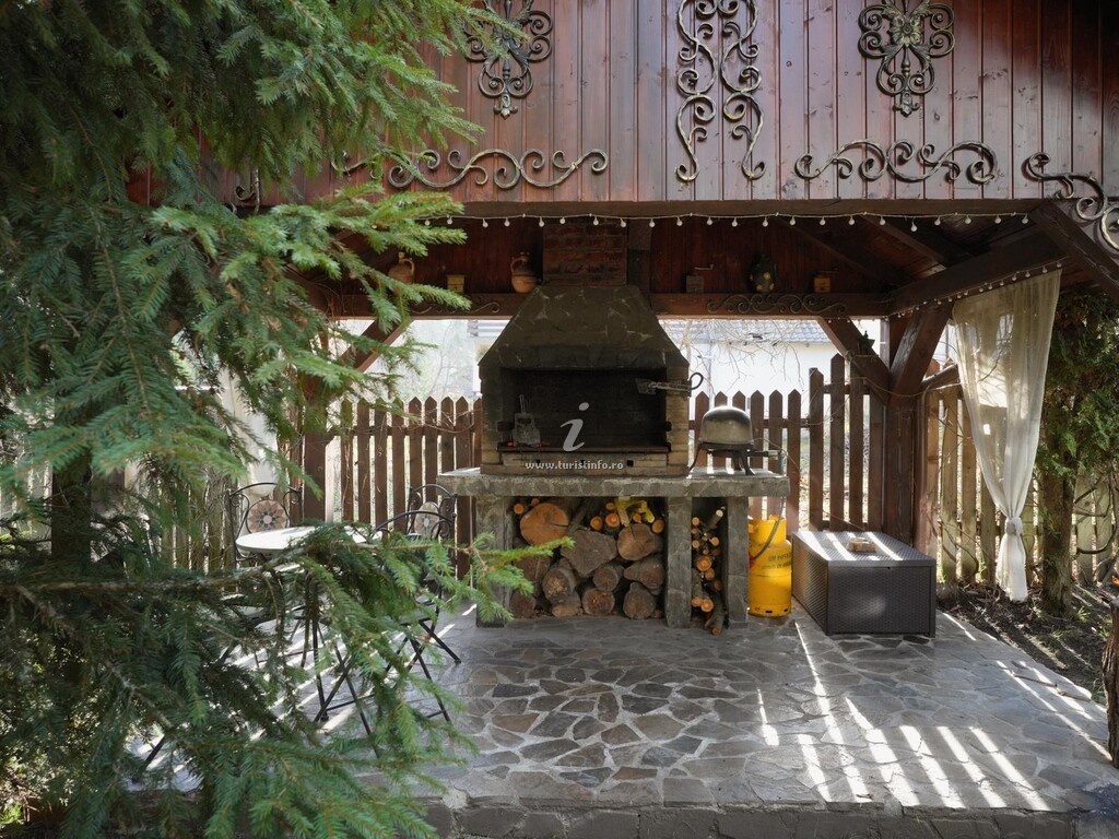 Vila Discret House
