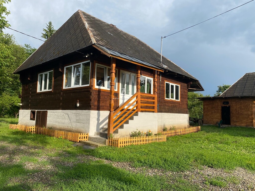 Hoinari în Maramu