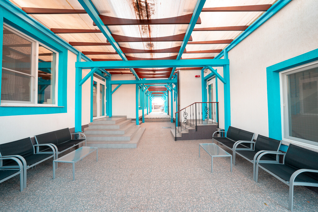 Pensiunea Blue House