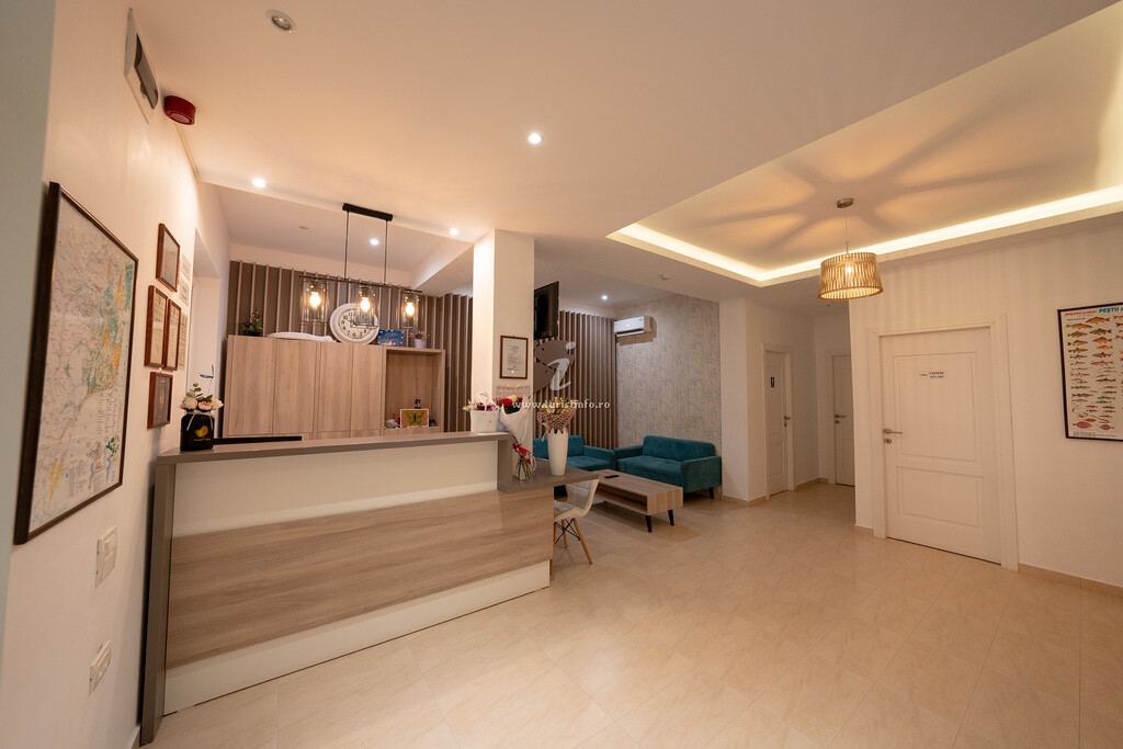 Pensiunea Blue House
