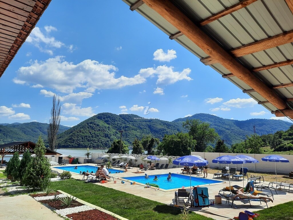 Pensiunea Casa  Creța