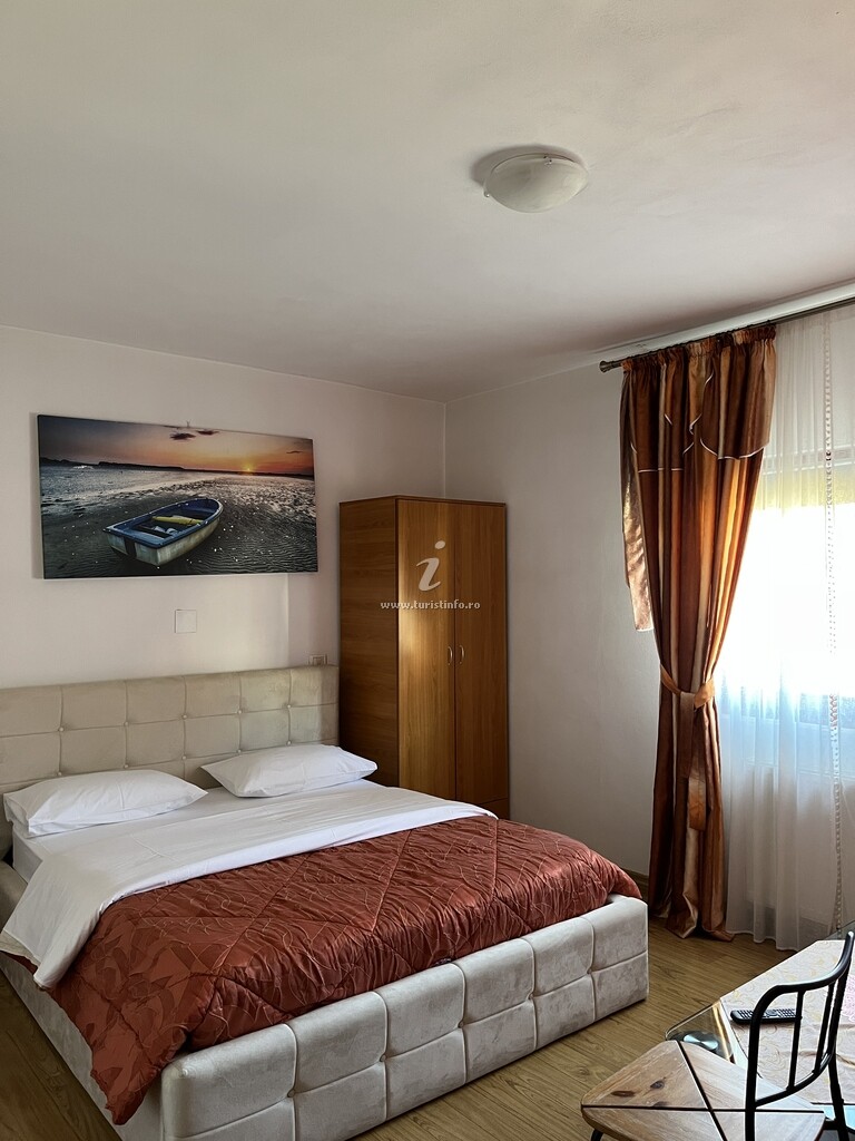 Camere de închiriat Luxandra