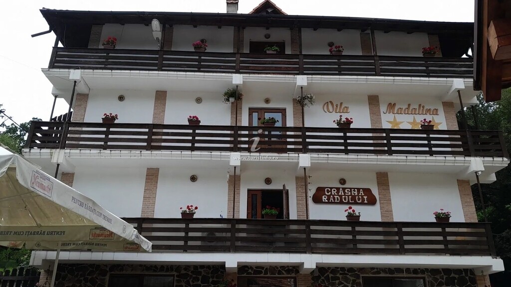 Camere de închiriat Mădălina