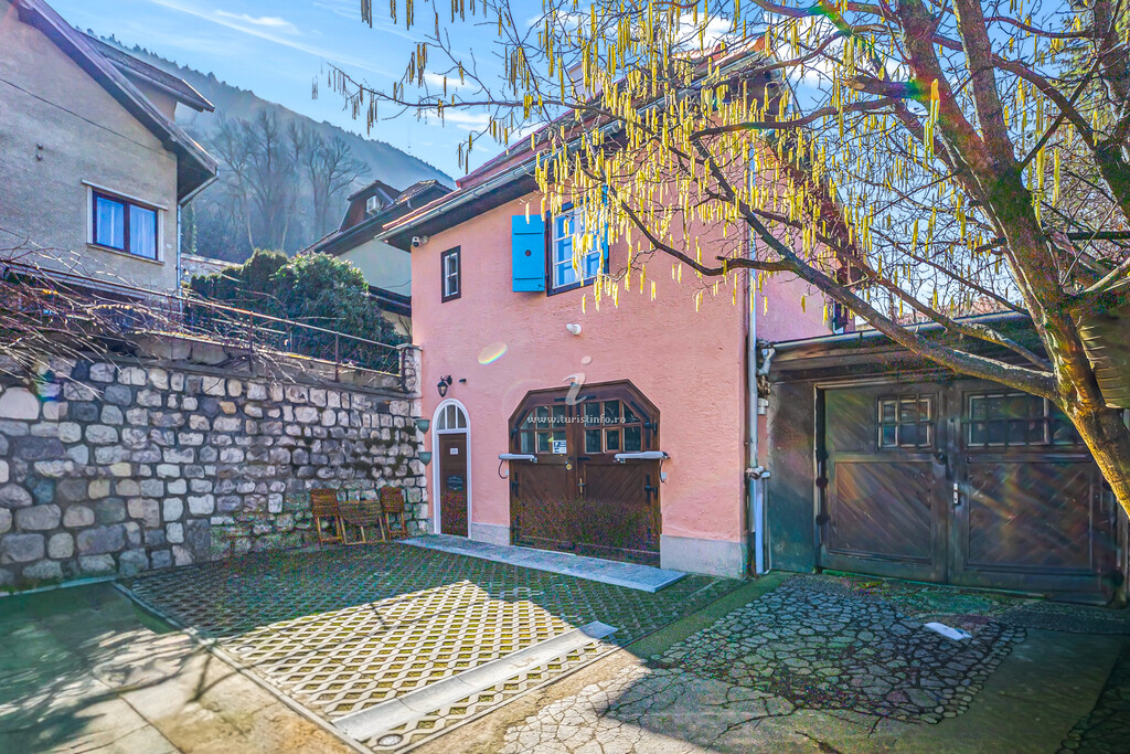Castelului Boutique