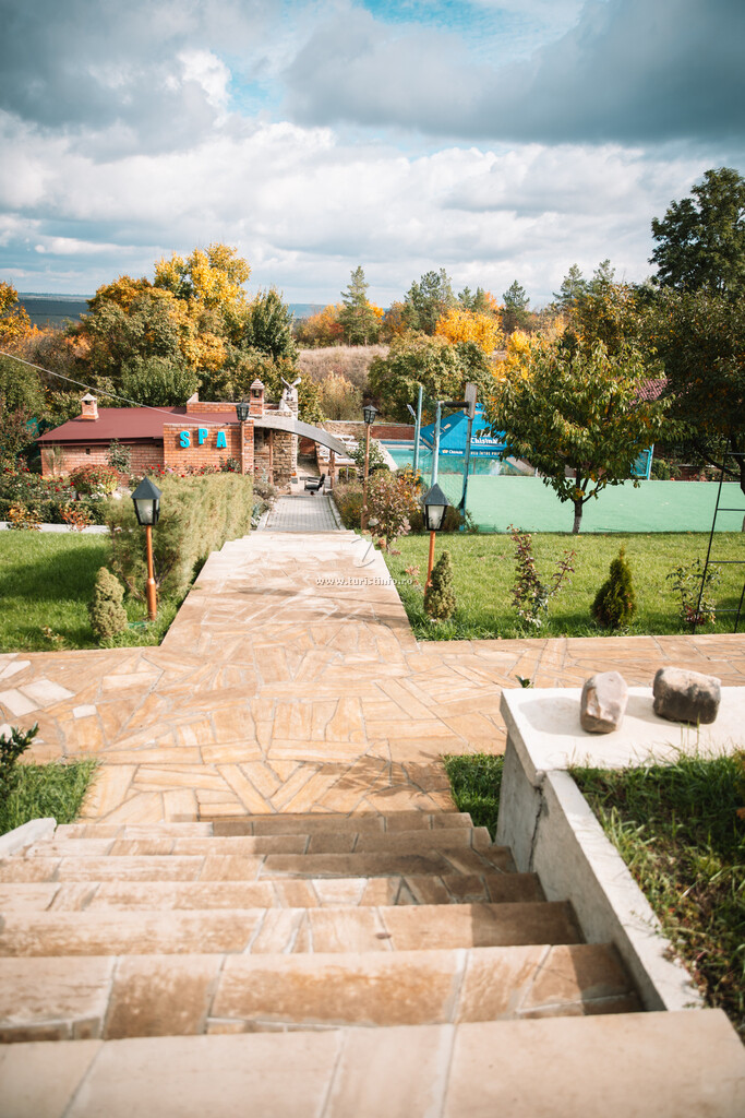 Pensiunea Agroturistică LaBadeaMircea