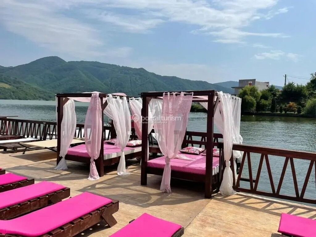 Casa Elite Holiday