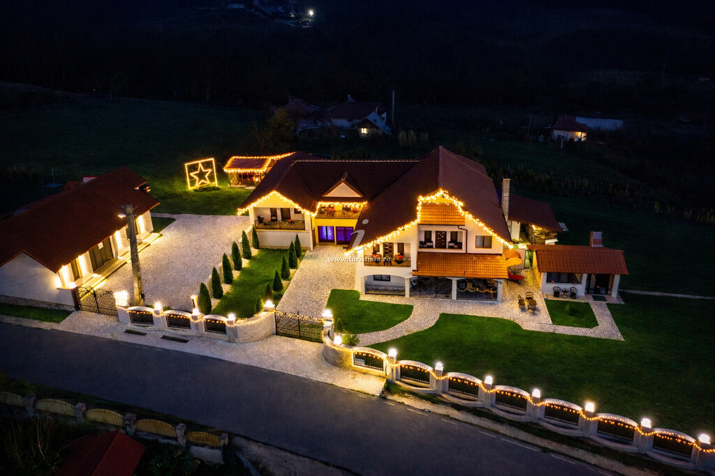 Pensiunea La Poalele Muntelui
