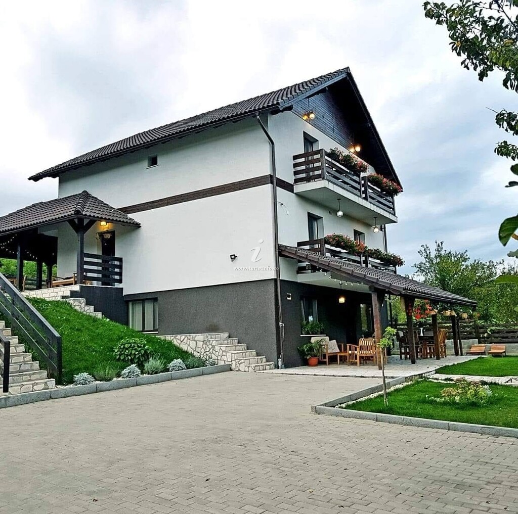 Mera Hills House