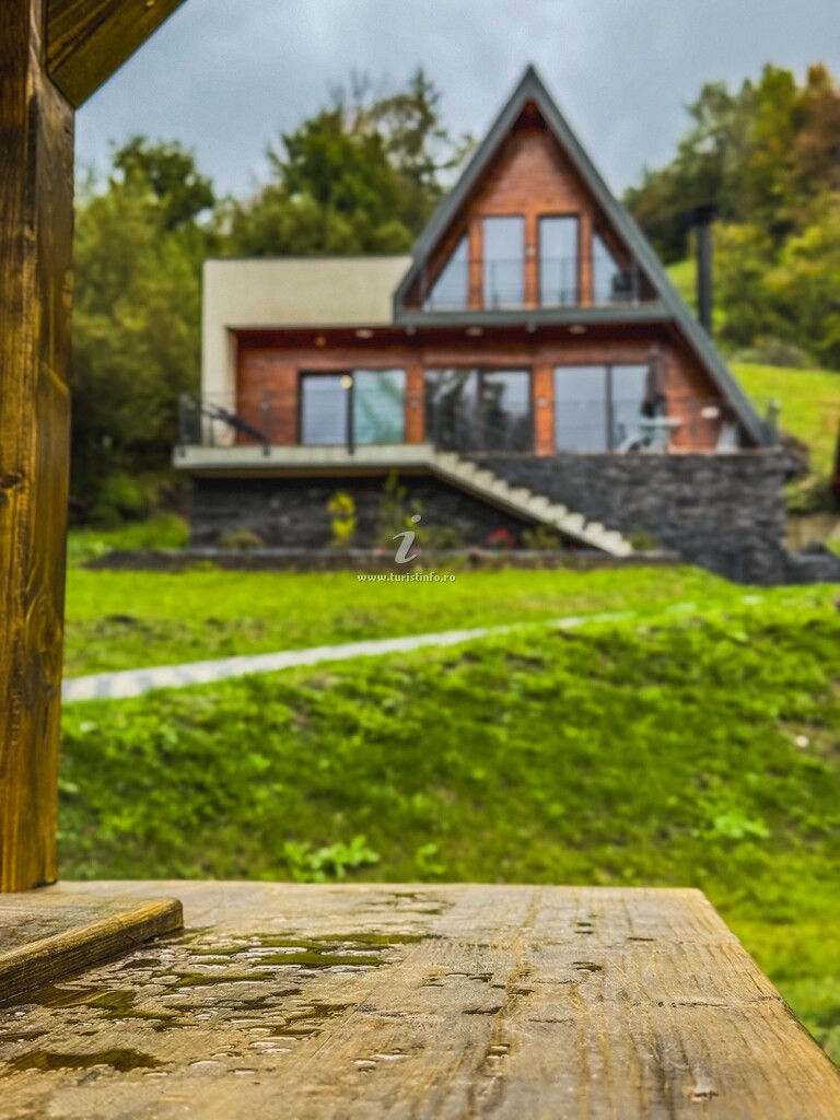 A-frame Noa Cabin