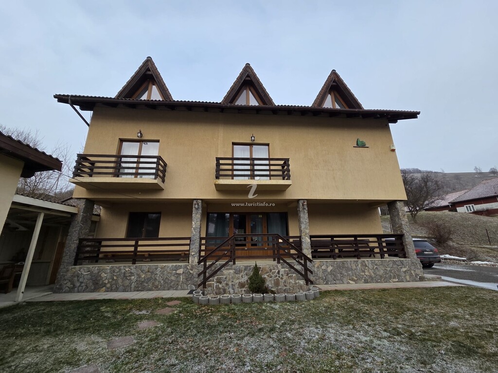Camere de închiriat Vila dintre Brazi