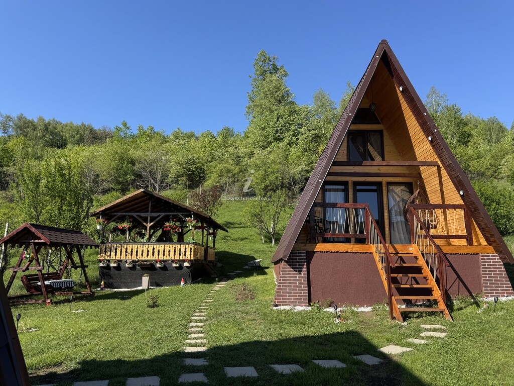 A-frame Căsuțele Elimar