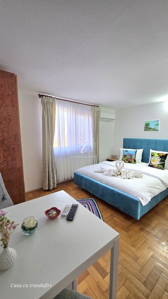 Camere de închiriat Casa cu Trandafiri
