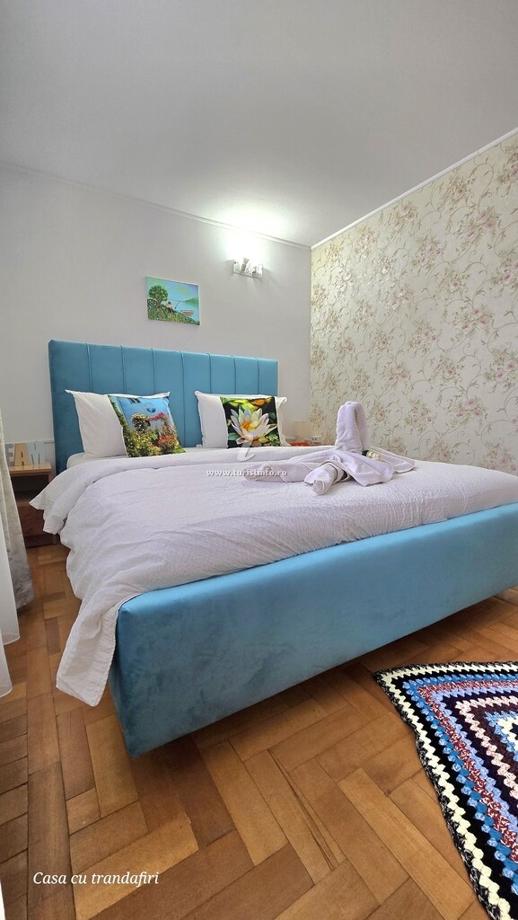 Camere de închiriat Casa cu Trandafiri