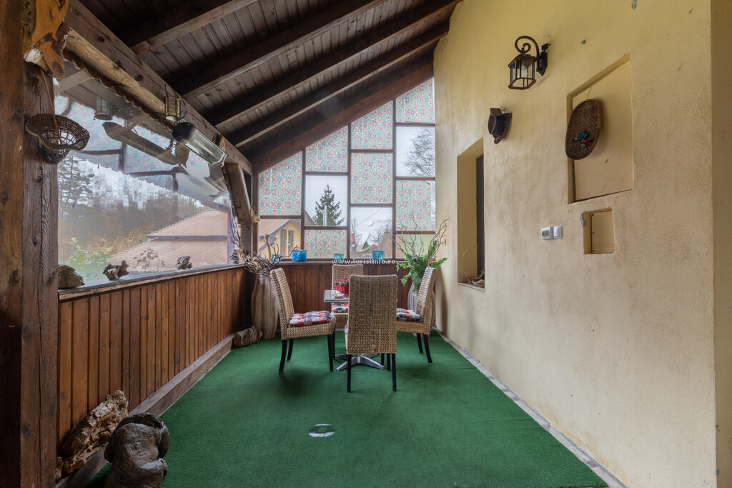Cabana Porumbăcel