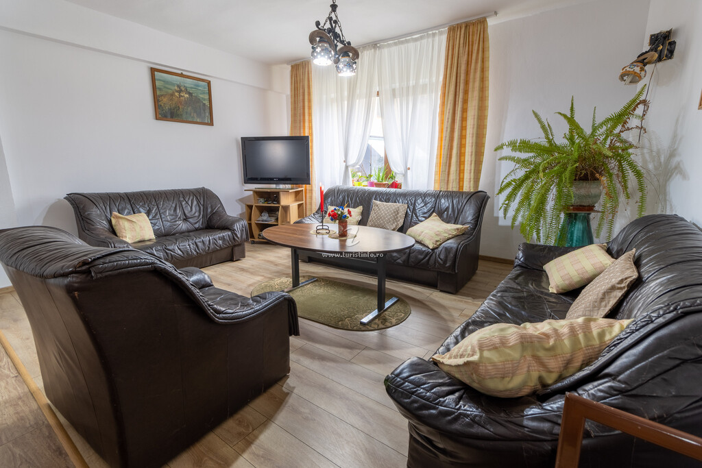 Cabana Porumbăcel