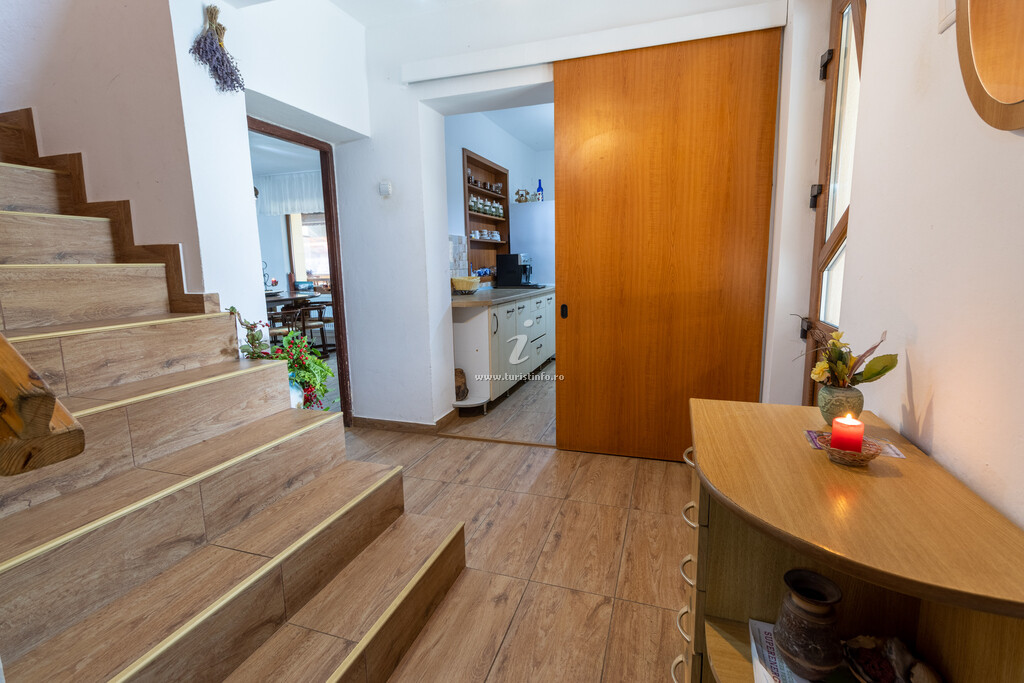 Cabana Porumbăcel
